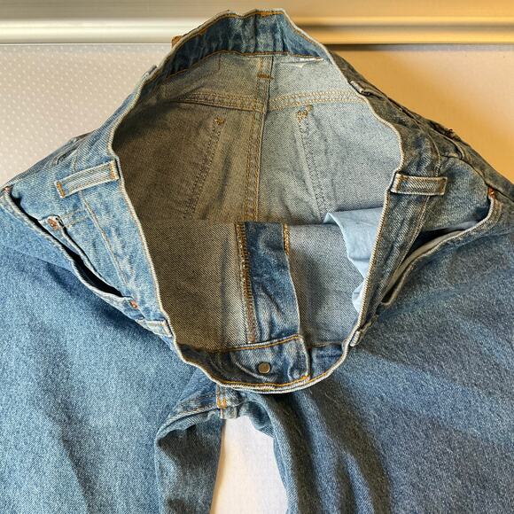 Levi’s Men Jeans 550 size W36 x L30 Blue Mid Rise Straight Leg Vintage Style - Picture 9 of 10